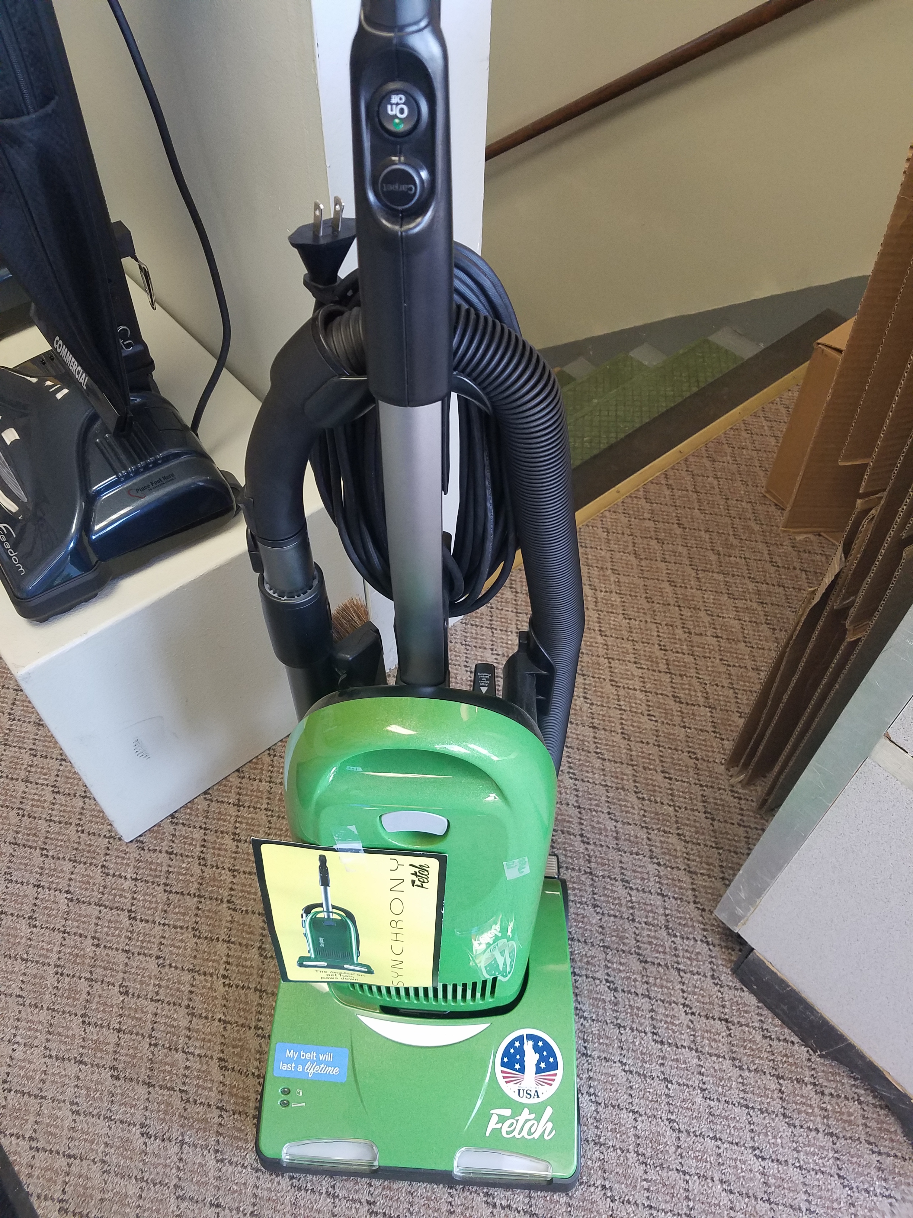 Janke Sew & Vac Simplicity Synchrony Fetch Vacuum