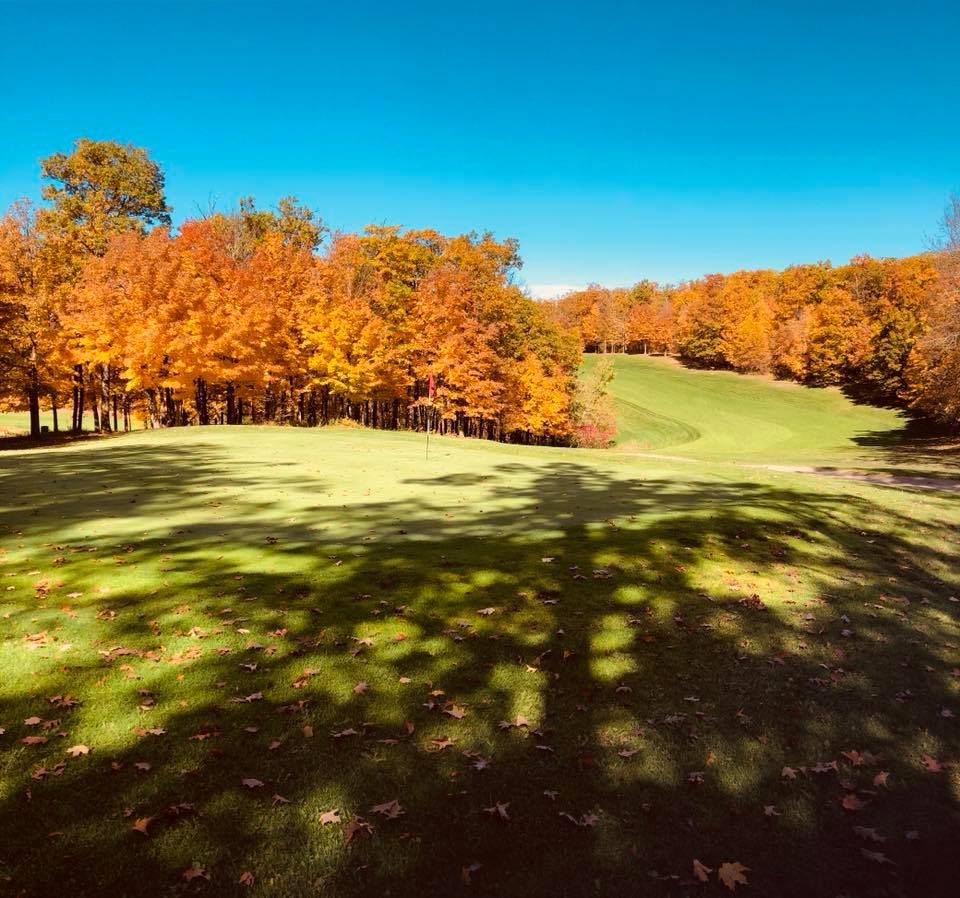 Cuyuna Rolling Hills 18 holes of golf w/cart for 4 people (SatSun)