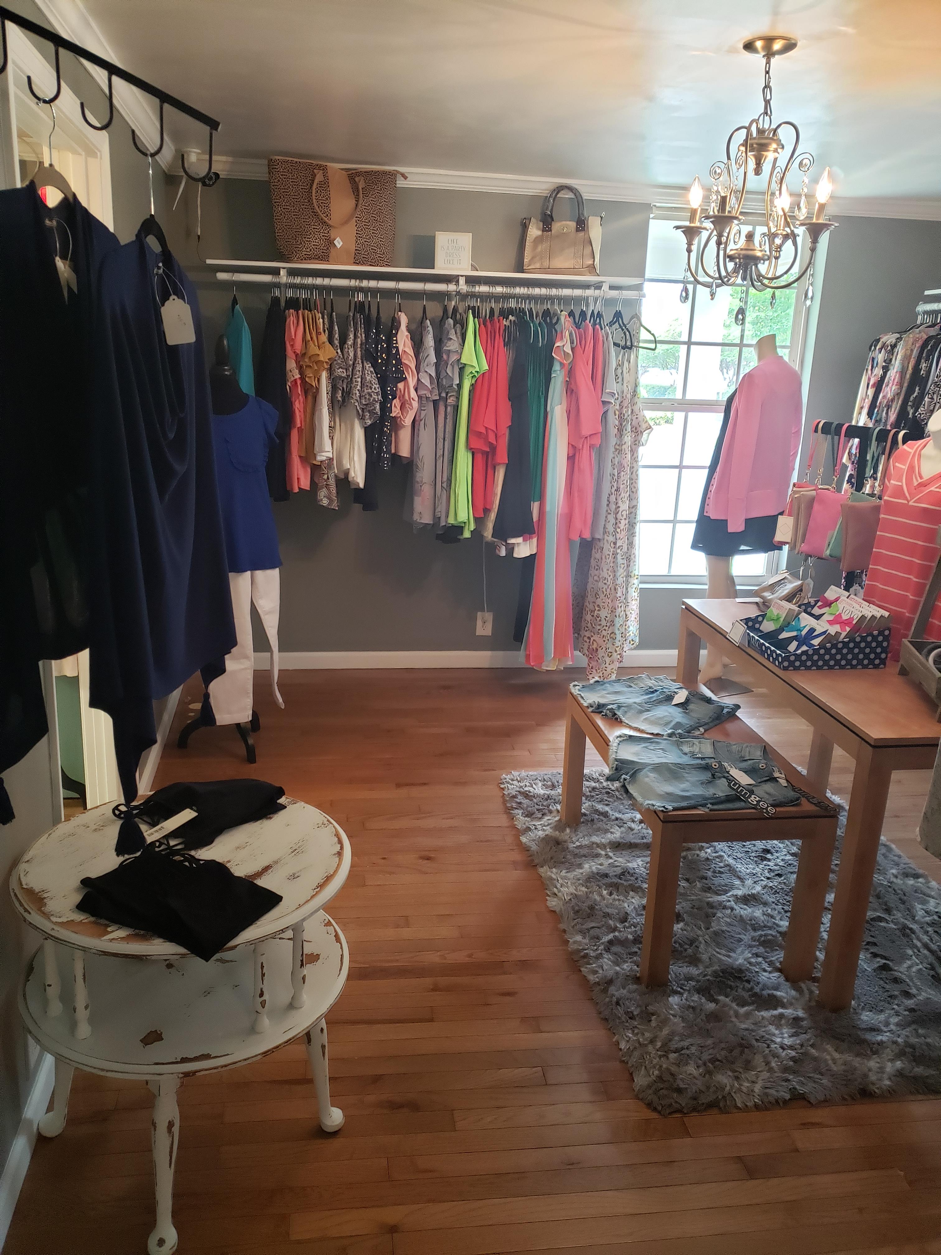 The Pink Pineapple Boutique 25.00 Gift Certificate