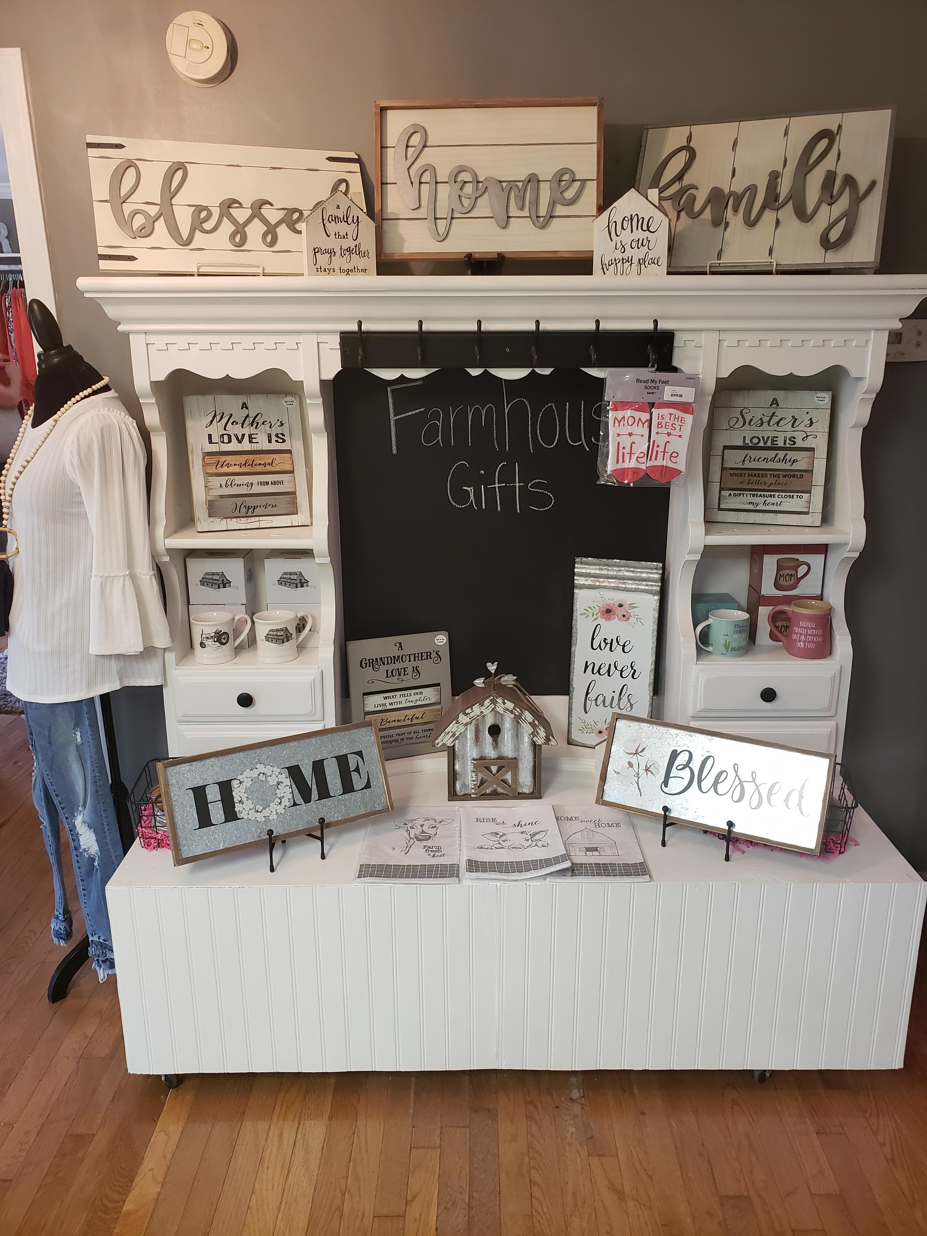 The Pink Pineapple Boutique 25.00 Gift Certificate