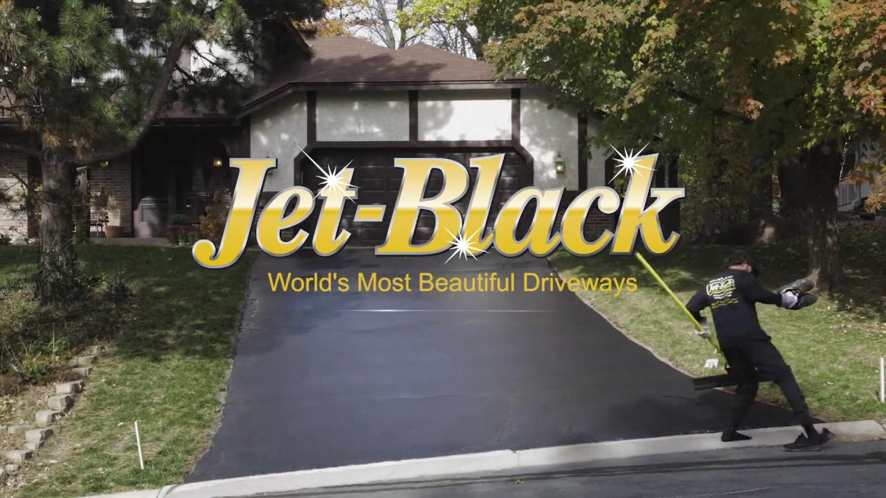 Jet-Black Asphalt Sealcoat and Repair