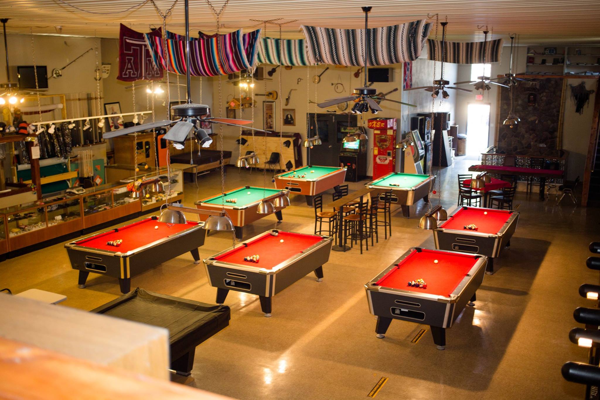 bars with pool tables near me now